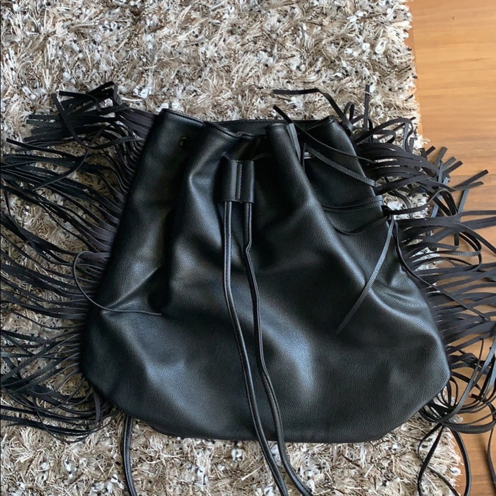 NEW Victoria's Secret fringe black drawstring bag - Picture 7 of 8